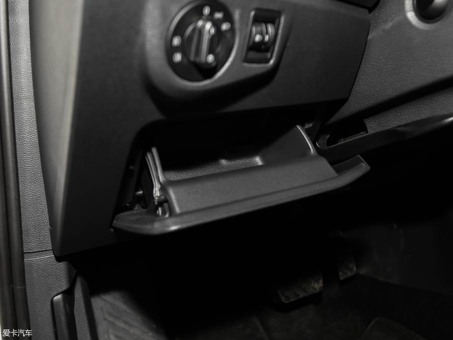 2018݃Ɏ 280TSI DSGm V