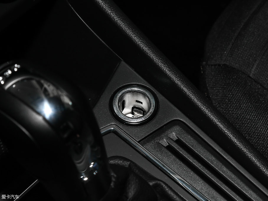 2018݃Ɏ 280TSI DSGm V