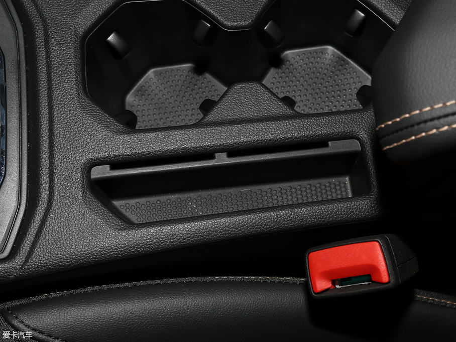 2018݃Ɏ 280TSI DSGm V