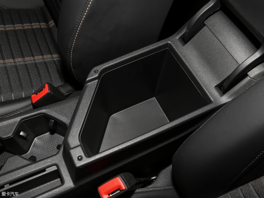 2018݃Ɏ 280TSI DSGm V