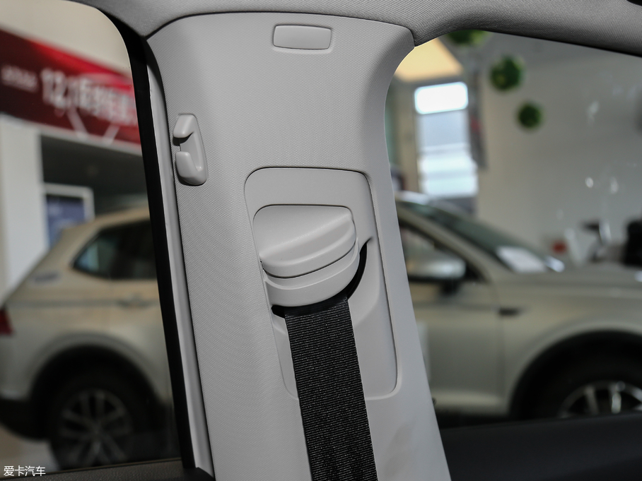 2018݃Ɏ 280TSI DSGm V