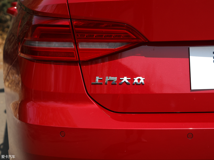 2018݃Ɏ 200TSI DSGm V