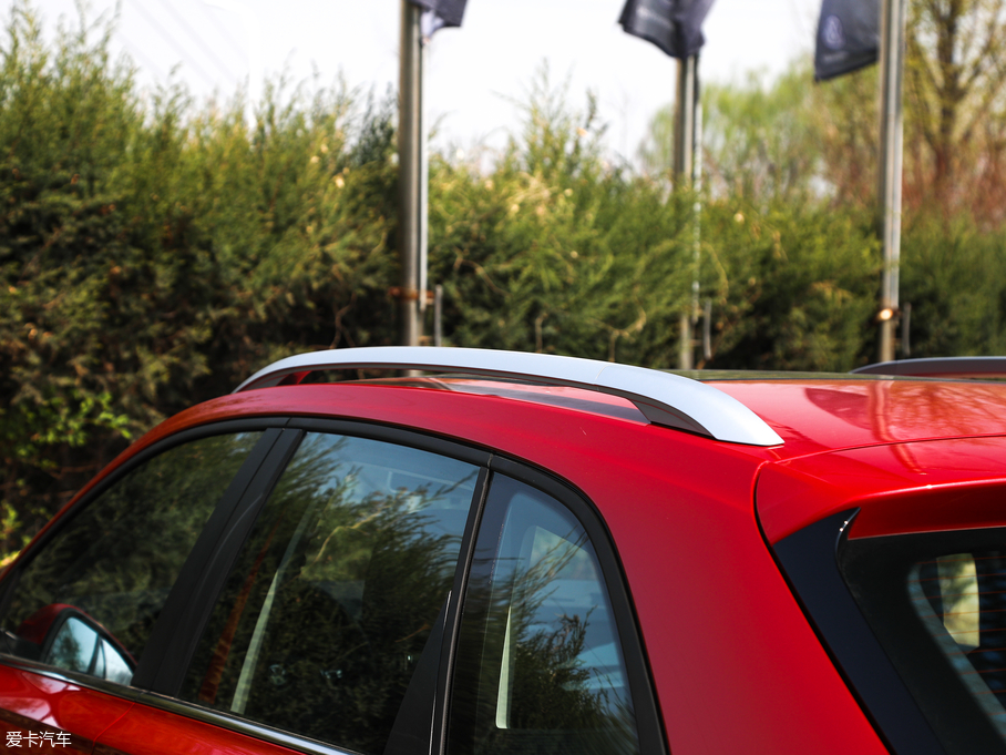 2018݃Ɏ 200TSI DSGm V