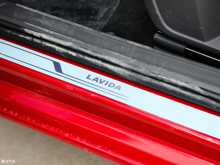 2018݃Ɏ 200TSI DSGm V