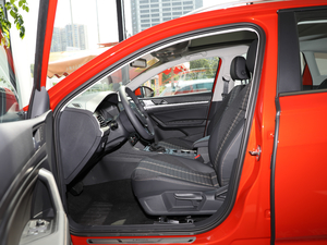 2018200TSI DSGm V ǰſg