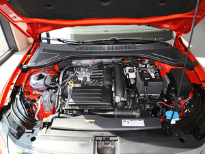 2018200TSI DSGm V lәC