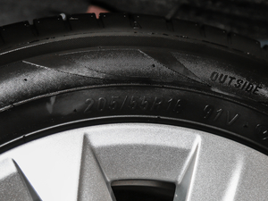 2018200TSI DSGm (gu)V (x)(ji)^