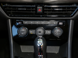 2018280TSI DSGA V {{