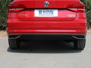 2018200TSI DSGm (gu)V Ś