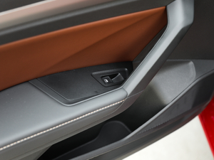 2018200TSI DSGm V п؅^