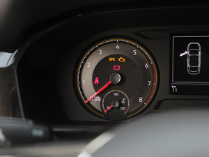 2018200TSI DSGm V п؅^