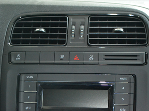 20181.5L ԄӰ{ п؅^