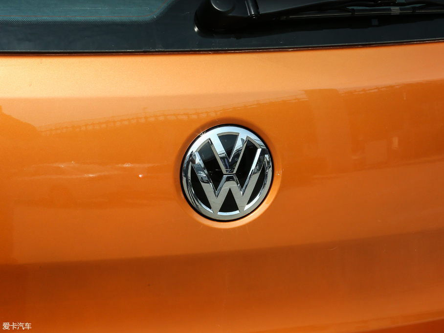 2018��Cross Polo 1.5L �ԄӰ�