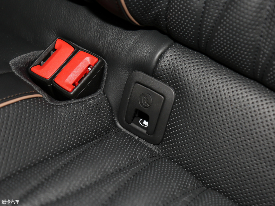 2019_ 330TSI I(lng) V