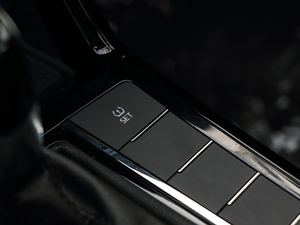 2019330TSI Ӣ V п؅^