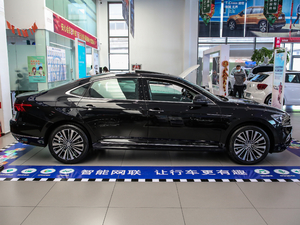 2019款330TSI 豪华版 国VI 整体外观