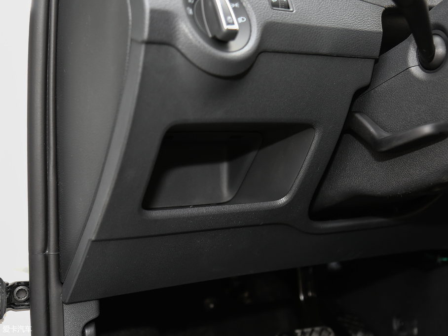 2018ɣ{ 1.5L Ԅ(dng)m