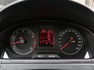2018款1.5L 自动舒适版 仪表