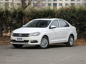 2018款1.5L 自动舒适版 左前45度
