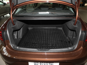 2019款280TSI DSG舒适版 国VI 行李厢空间