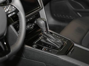 2019款280TSI DSG舒适版 国VI 换挡杆