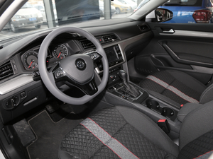 2019款230TSI DSG视野版 国VI 中控区