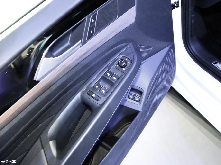 2019_Դ 430PHEV (dng)A