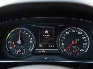 2019430PHEV (dng)A п؅^(q)