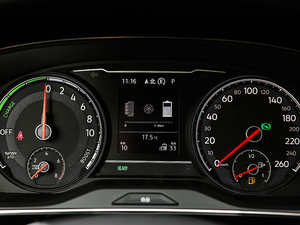 2019430PHEV ӺA п؅^