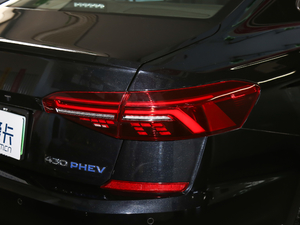 2019430PHEV ӾӢ ^