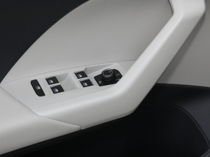 2019280TSI DSGA {܇ƅ^(q)	