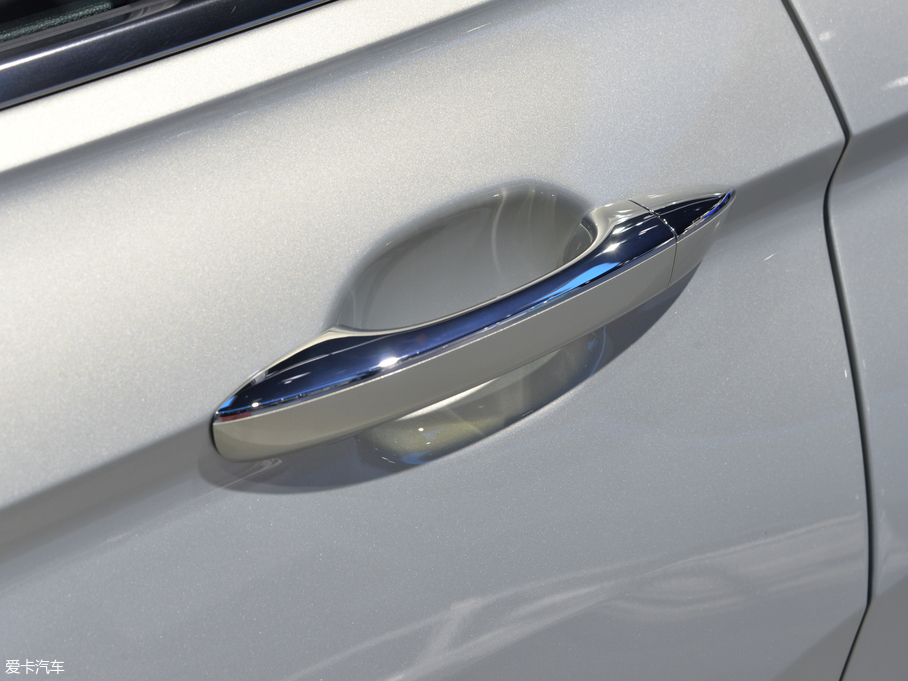 2019;^L 380TSI Ş R-Line