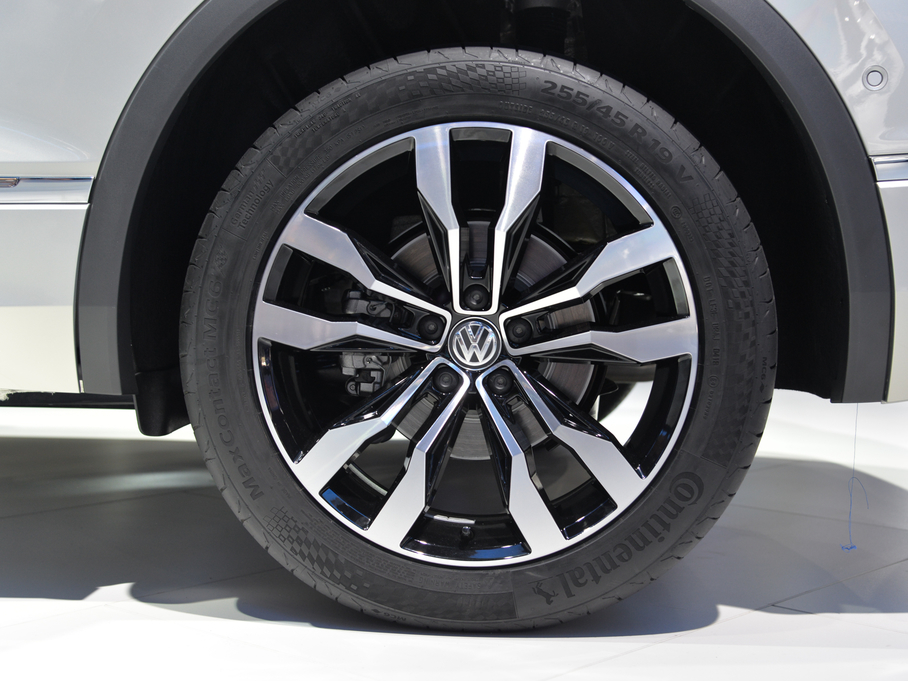 2019;^L 380TSI Ş R-Line