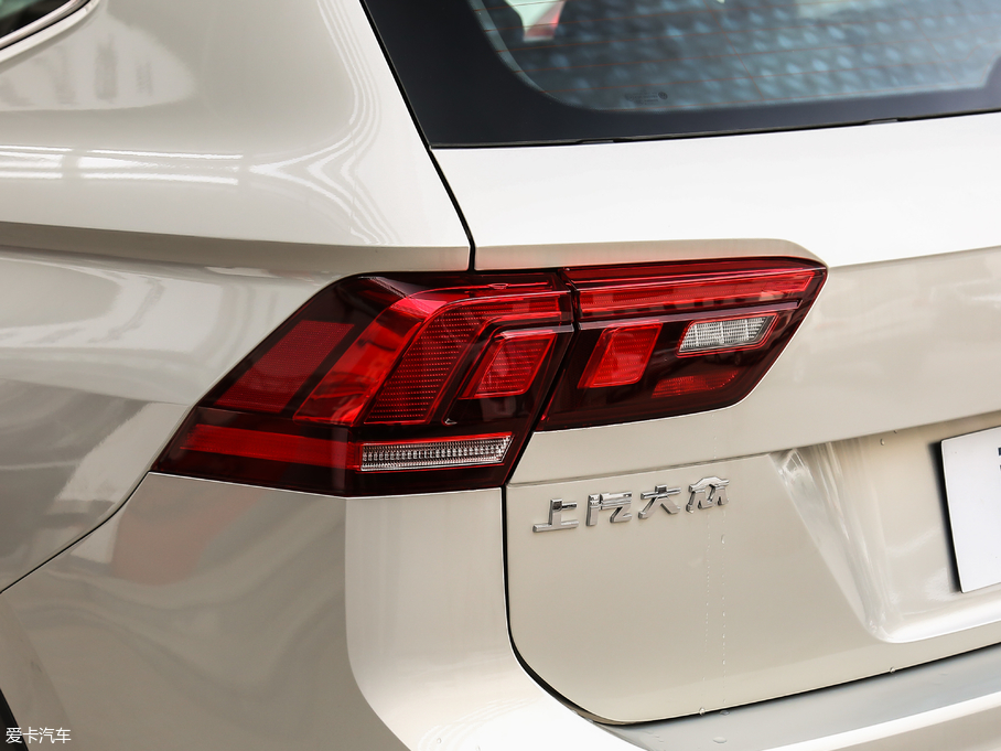 2019��;�^L 330TSI ȫ�����m��