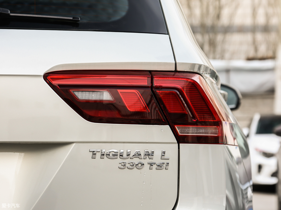 2019��;�^L 330TSI ȫ�����m��