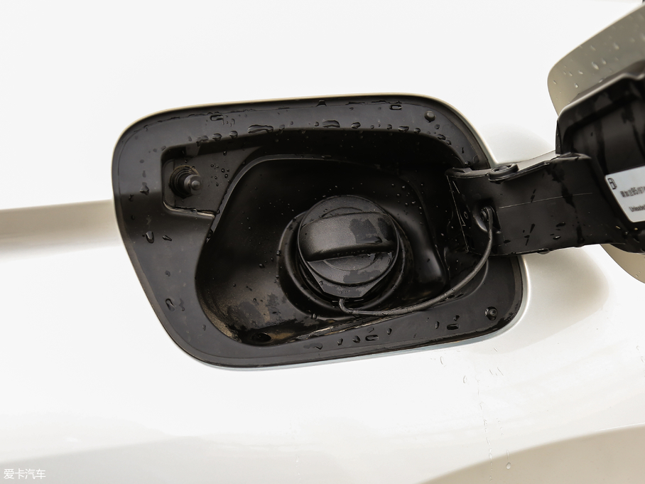 2019��;�^L 330TSI ȫ�����m��