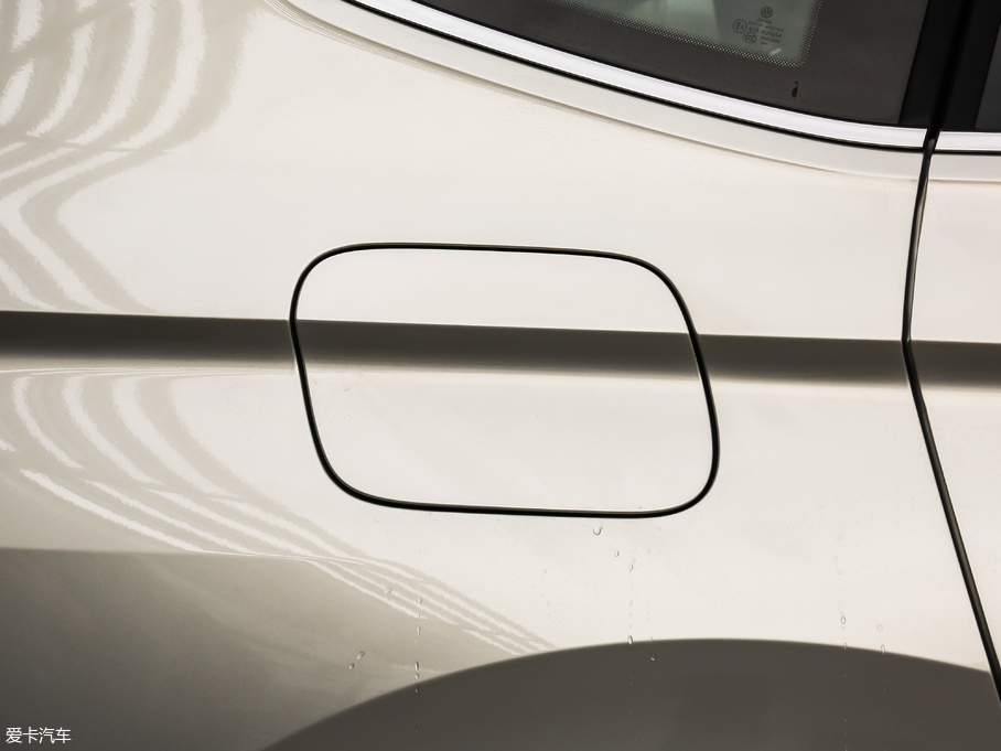 2019��;�^L 330TSI ȫ�����m��