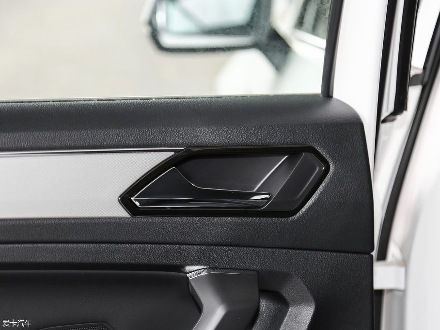 2019;^L 380TSI ǄӺA