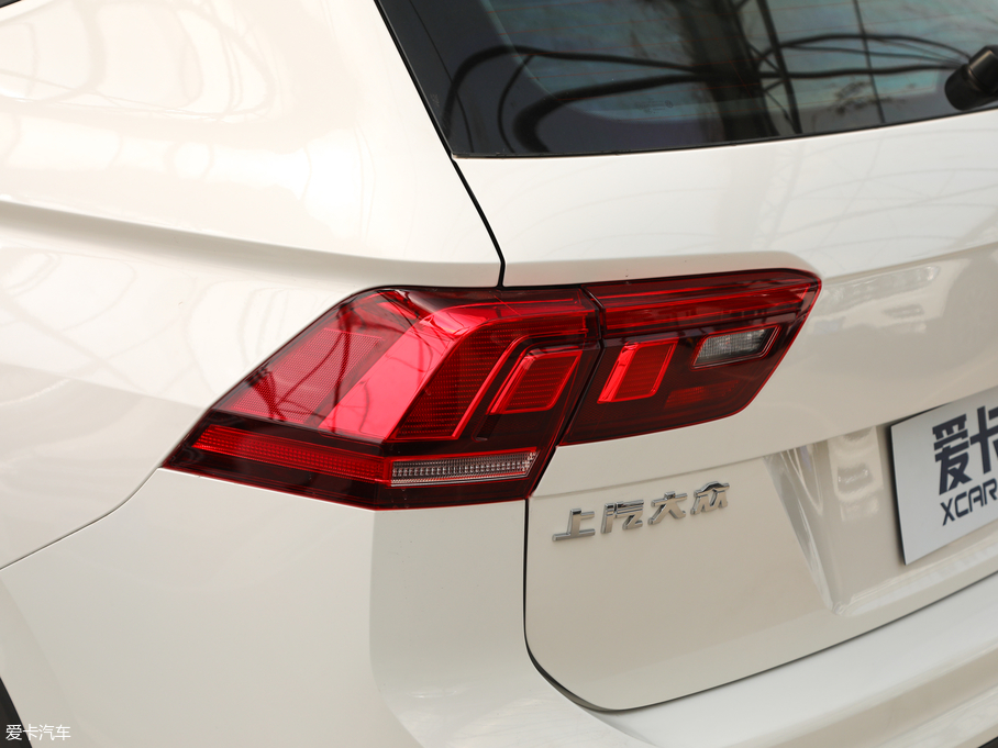 2019;^L 330TSI ǄӺA