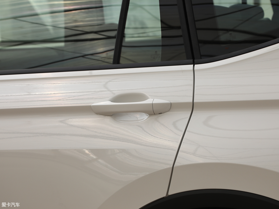 2019;^L 330TSI Ǆ(dng)A