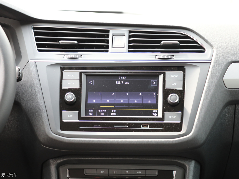 2019��;�^L 330TSI �ǄӺ��A��