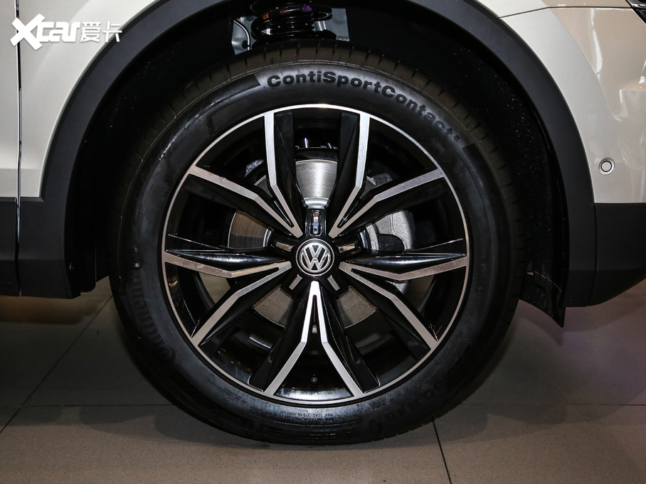 2019;^L 380TSI ǄӺA 7