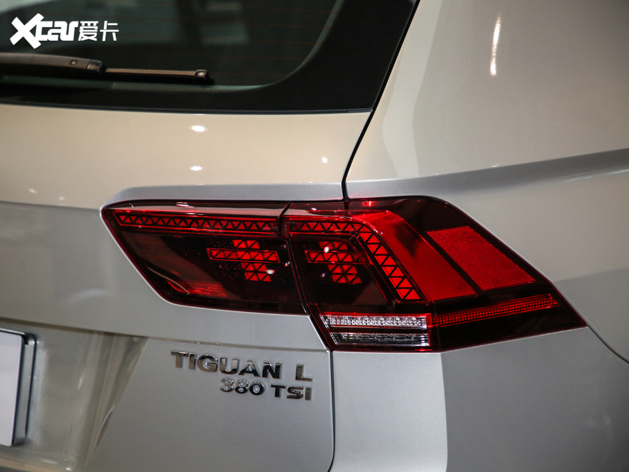 2019;^L 380TSI (q)ǄӺA 7