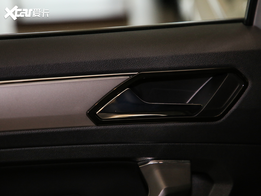 2019;^L 380TSI ǄӺA 7