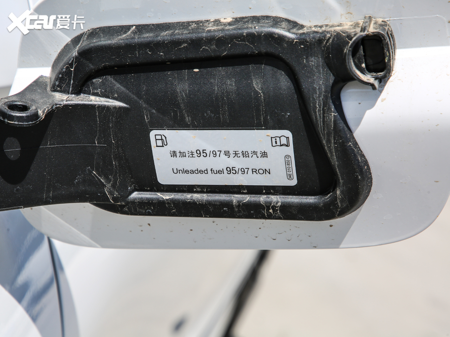 2019;^L Ŀ 330TSI Ş R-Line