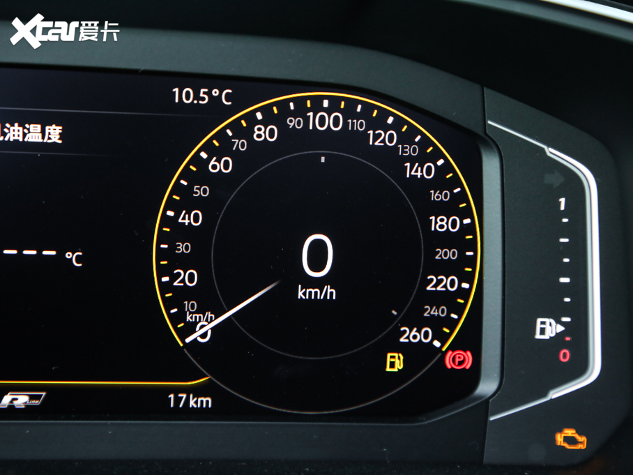 2019;^L Ŀ 330TSI Ş R-Line