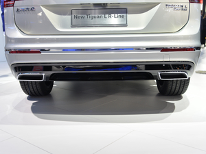 2019款380TSI 四驱尊崇旗舰版 R-Line 细节外观