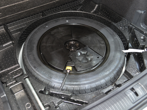 2019款380TSI 四驱尊崇旗舰版 R-Line 其它