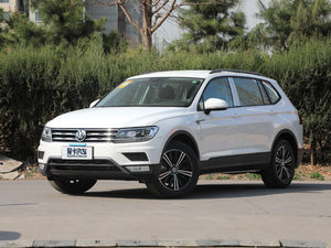 2019款330TSI 风尚版 左前45度