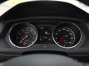 2019款330TSI 风尚版 仪表